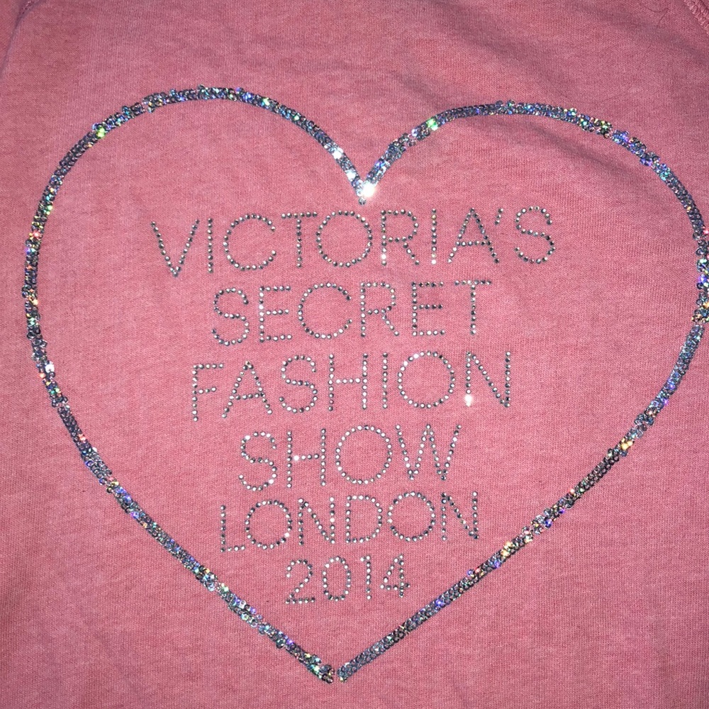 *Limited Edition* VS Fashion Show Sweatshirt